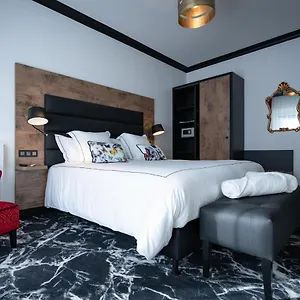 4* Hotel Du Barry &